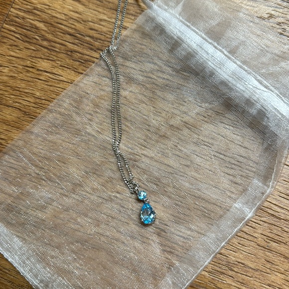 Semi-precious Stone Necklace - Picture 1 of 4